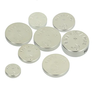 Piles bouton à l'oxyde d'argent