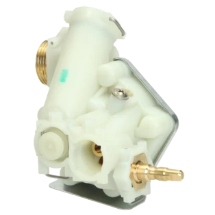 Valve &agrave; eau plastique