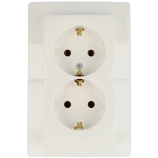 Presa con contatto di terra doppia HK05