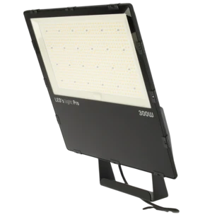 Floodlight 50,000 lumens and 300 W